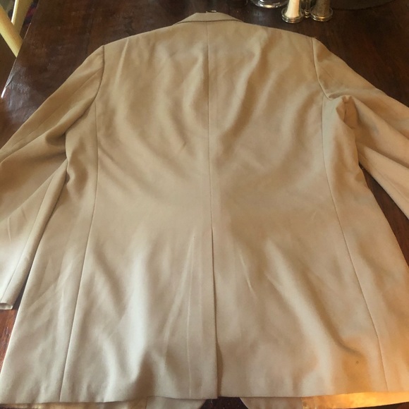 Eldridge suit - Picture 2 of 12